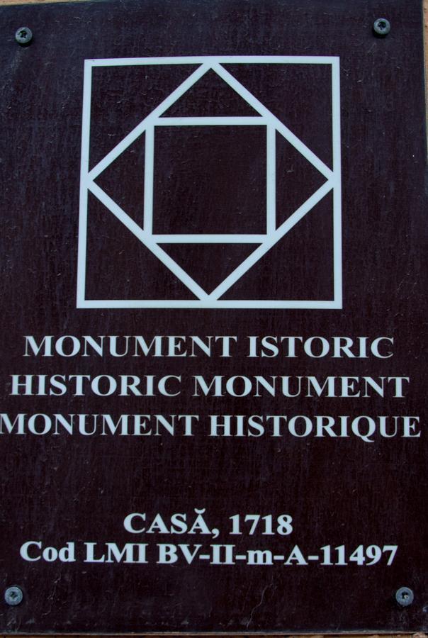 Poarta Schei *